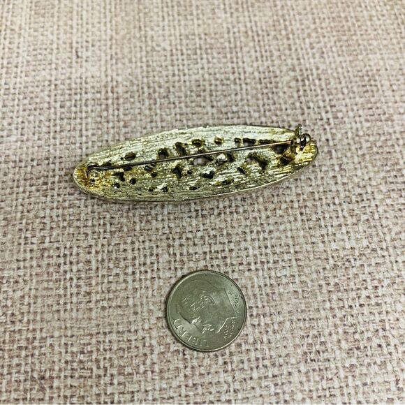 Blue Crystals Floral Brooch - Picture 2 of 2